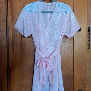 Victoria's Secret - Gold Label - Small Petite - Light Pink - Short Robe